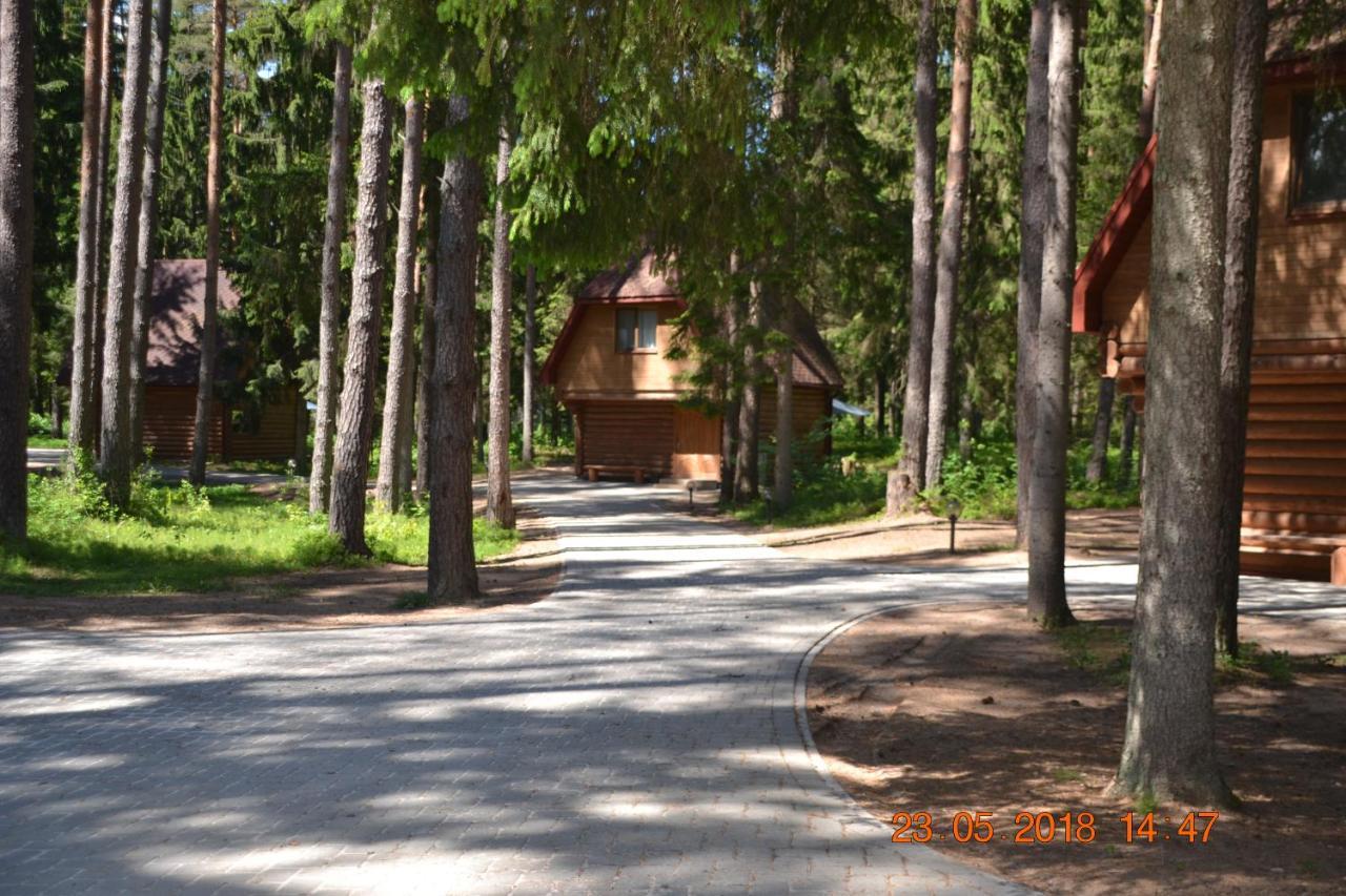 Guest House Gaujaspriedes Gauja  エクステリア 写真